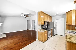 10417 Firethorn Ln, Austin, TX 78750 - Photo 12