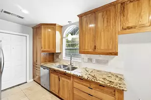 10417 Firethorn Ln, Austin, TX 78750 - Photo 14