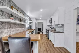 309 W Ave H Ave, Jarrell, TX 76537 - Photo 14