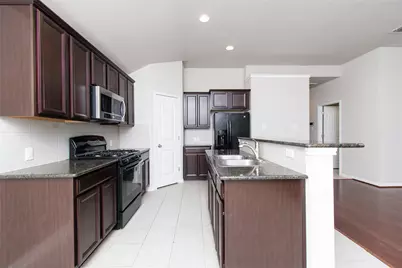 136 Mistflower Lane, Kyle, TX 78640 - Photo 6