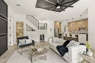 2300 Bluebonnet Ln, Austin, TX 78704 - Photo 14