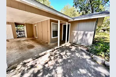 916 E 37th Street #B (back building), Austin, TX 78705 - Photo 14