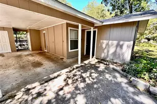 916 E 37th St, Austin, TX 78705 - Photo 14