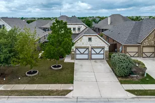 20028 Rhiannon Ln, Pflugerville, TX 78660 - Photo 2