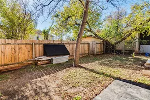 1907 Blue Meadow Dr, Austin, TX 78744 - Photo 24