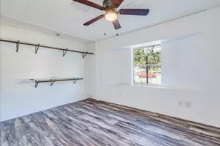 1907 Blue Meadow Dr, Austin, TX 78744 - Photo 14