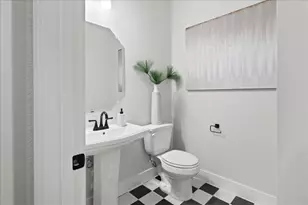 123 Seaside Sparrow Wy, Kyle, TX 78640 - Photo 10