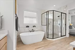 123 Seaside Sparrow Wy, Kyle, TX 78640 - Photo 14