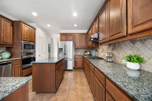 12709 Belcara Pl, Austin, TX 78732 - Photo 14