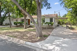 4402 Terrilance Dr, Austin, TX 78741 - Photo 30