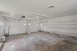 4402 Terrilance Dr, Austin, TX 78741 - Photo 28