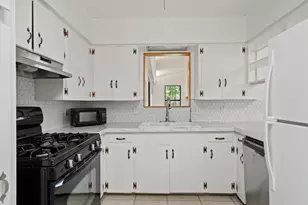 4402 Terrilance Dr, Austin, TX 78741 - Photo 38