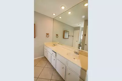 3302 Gallop Cove, Austin, TX 78745 - Photo 14