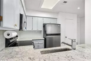 1501 Barton Springs Rd, Austin, TX 78704 - Photo 12