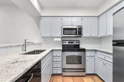 1501 Barton Springs Road #118, Austin, TX 78704 - Photo 4