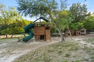 19801 Adrian Way, Jonestown, TX 78645 - Photo 34