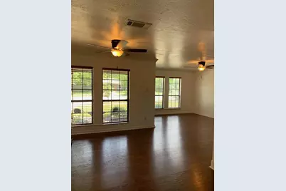 5702 Fairlane Drive, Austin, TX 78757 - Photo 8
