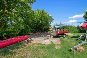 1409 Chestnut St, Bastrop, TX 78602 - Photo 18