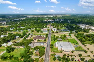 1409 Chestnut St, Bastrop, TX 78602 - Photo 36