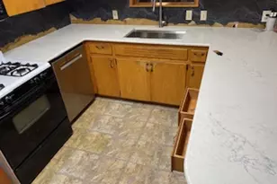 7001 Twin Crest Dr, Austin, TX 78752 - Photo 4