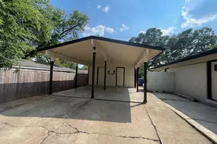 1403 Braes Ridge Dr, Austin, TX 78723 - Photo 2