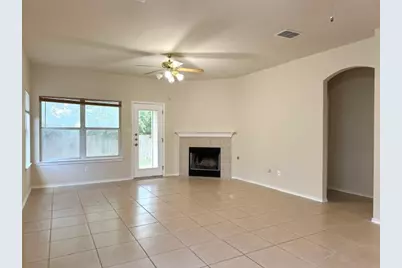 908 North Creek Boulevard, Leander, TX 78641 - Photo 4