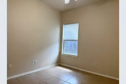 908 North Creek Boulevard, Leander, TX 78641 - Photo 14