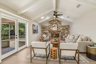 11501 Buckingham Rd, Austin, TX 78759 - Photo 10