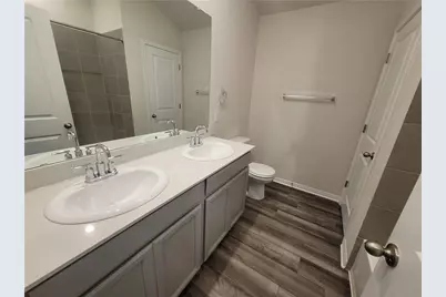 105 Sarnella Way, Hutto, TX 78634 - Photo 8