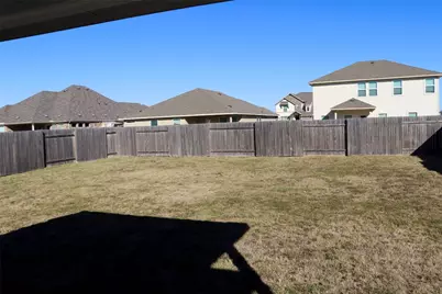 105 Sarnella Way, Hutto, TX 78634 - Photo 10