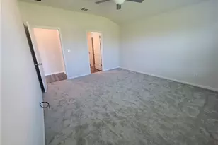 105 Sarnella Wy, Hutto, TX 78634 - Photo 6