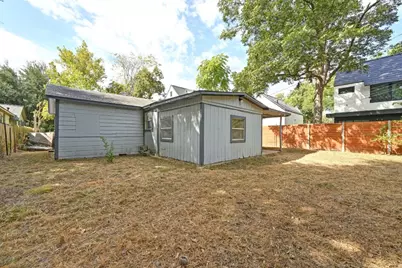 1706 Riverview Street #B, Austin, TX 78702 - Photo 24