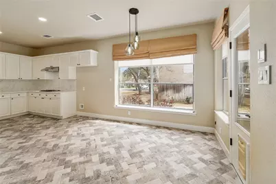 8216 Fern Bluff Avenue, Round Rock, TX 78681 - Photo 12