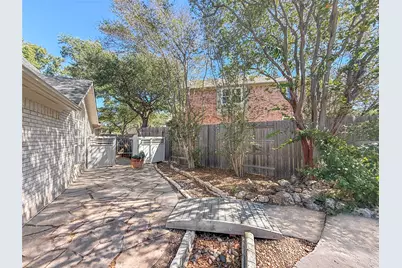 3008 Burks Lane, Austin, TX 78732 - Photo 32