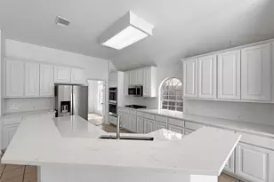 3008 Burks Ln, Austin, TX 78732 - Photo 12