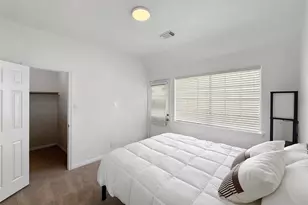 3008 Burks Ln, Austin, TX 78732 - Photo 24