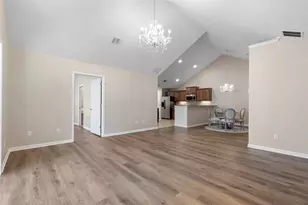 30 Wildwood Dr, Georgetown, TX 78633 - Photo 12