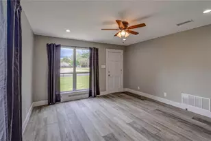 623 N Main St, Rockdale, TX 76567 - Photo 10