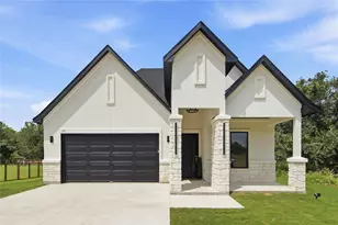 145 Kawainui Ln, Bastrop, TX 78602 - Photo 1