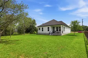 145 Kawainui Ln, Bastrop, TX 78602 - Photo 34