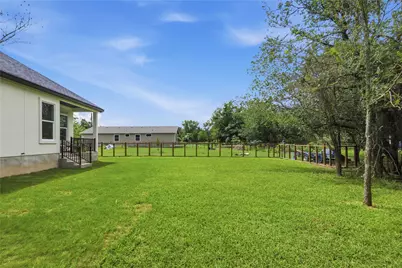 145 Kawainui Lane, Bastrop, TX 78602 - Photo 38