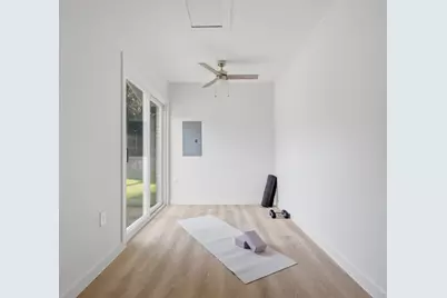 4107 Circletree Loop, Austin, TX 78731 - Photo 26