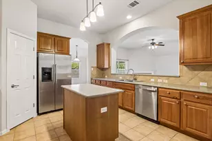 1703 Oakland Dr, Cedar Park, TX 78613 - Photo 2