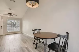 1015 E Yager Ln, Austin, TX 78753 - Photo 6