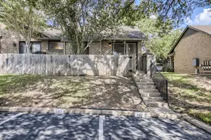 1015 E Yager Ln, Austin, TX 78753 - Photo 2