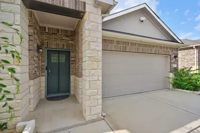 501 Emerald Cove, Georgetown, TX 78626 - Photo 2