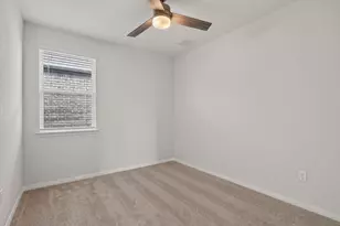 501 Emerald Cv, Georgetown, TX 78626 - Photo 18