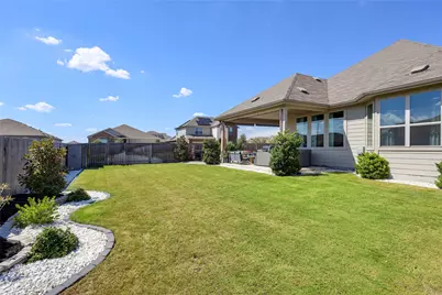 402 Bluejack Way, Hutto, TX 78634 - Photo 38