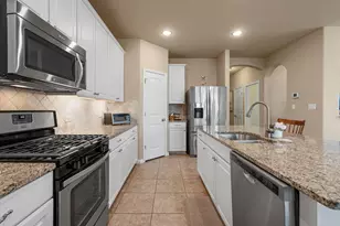 140 Brockston Dr, Buda, TX 78610 - Photo 18