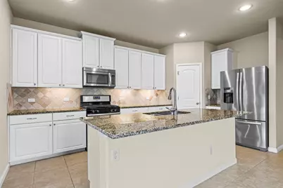 140 Brockston Drive, Buda, TX 78610 - Photo 4